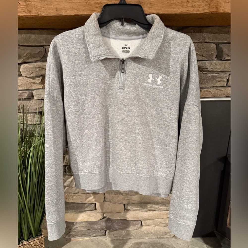 Under Armour Women’s 1/4 Zip Cropped Pullover